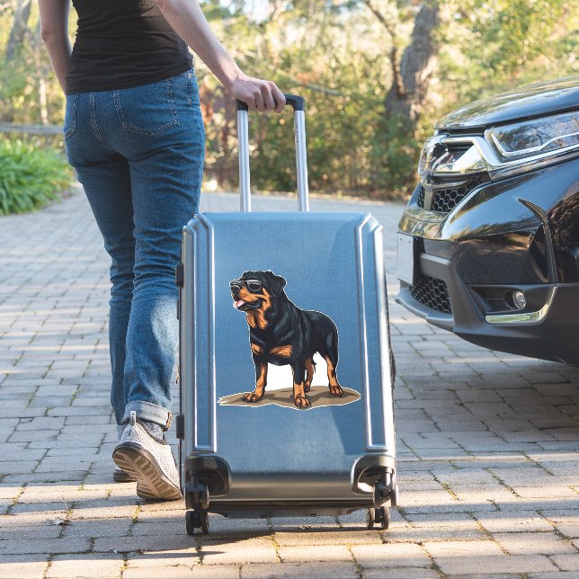 Rottweiler The Explorer (Suitcase Insitu)