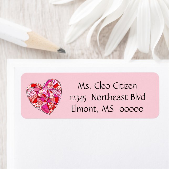 Rouge rose blanc Doodle Coeur Retourner l'adresse  (En situation)