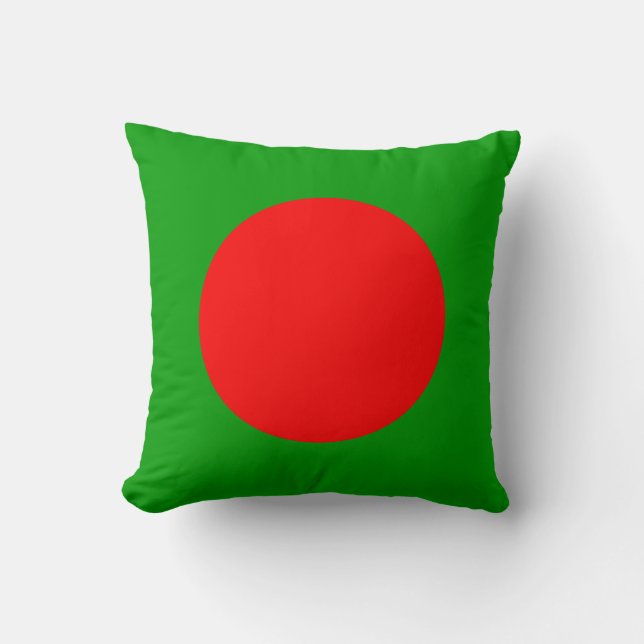 Round Colours - Red and Grass Green Throw Pillow (Front)