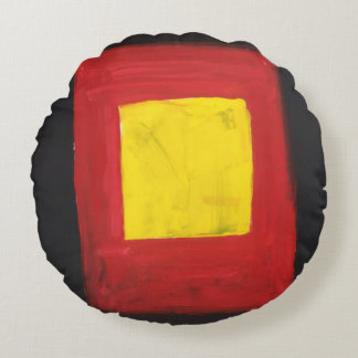 Round Pillow Love design.