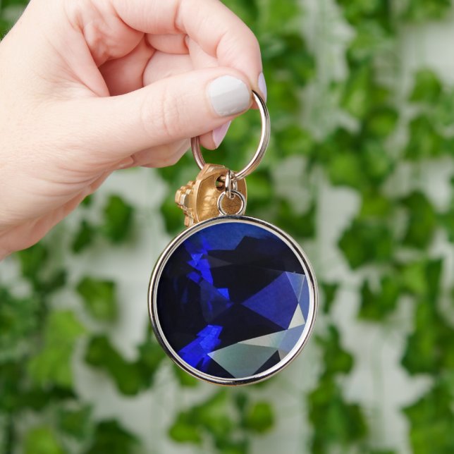 Round Sapphire Keychain (Hand)