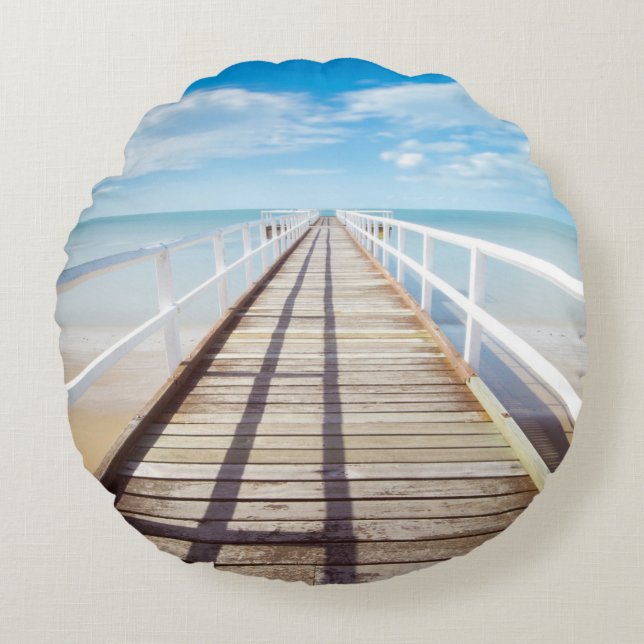 Round Throw Pillow (16") (Front)