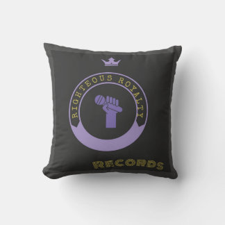 RR pillow