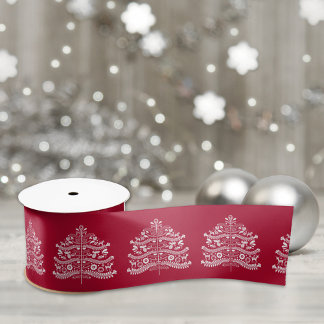 Ruban En Satin Blanc sur arbre de Noël scandinave rouge
