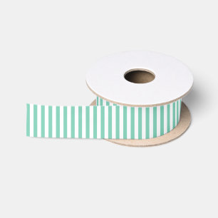 Ruban En Satin Blancs et Grilles vertes