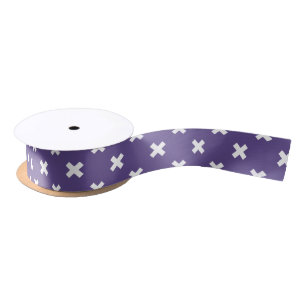 Ruban En Satin Croix blanches sur ultra violet