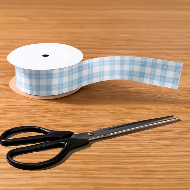 Ruban En Satin Motif classique bleu clair et blanc (Classic Light Blue and White Plaid Pattern Satin Ribbon in situ)