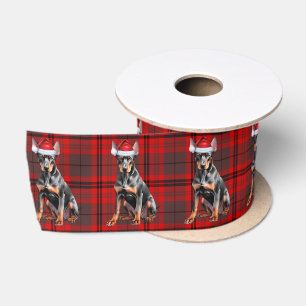 Ruban En Satin Noël avec un plaid rouge et un chien Doberman Pins