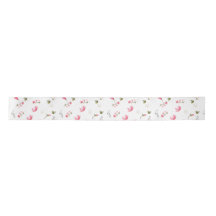 Ruban de fleur de Magnolia, Magnolias roses sur ru