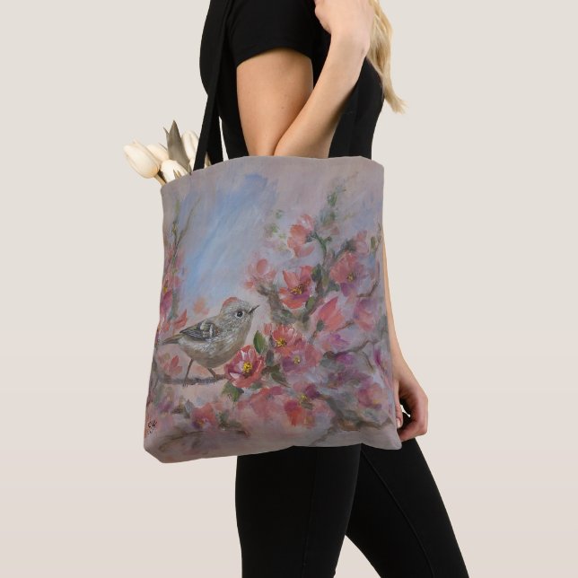 Ruby-Crowned Kinglet Tote Bag (Close Up)