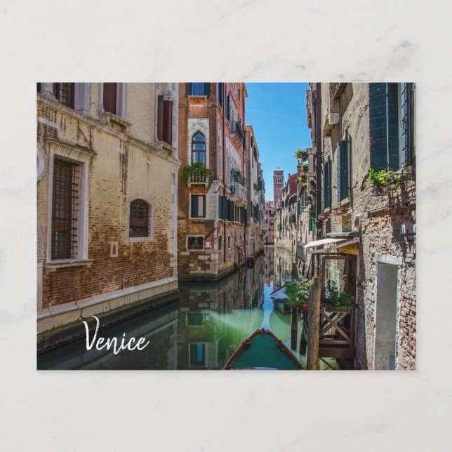 Rue étroite avec canal à Venise Carte postale (Devant)