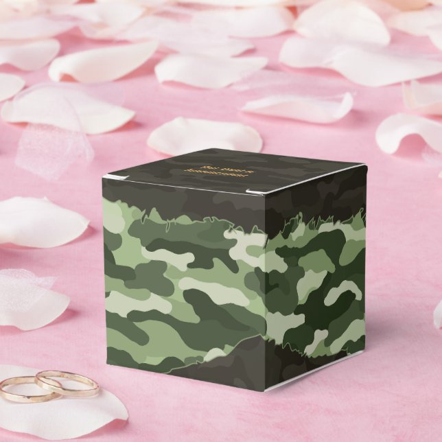 Rugged Green Camouflage Personalized Favor Box (Wedding)