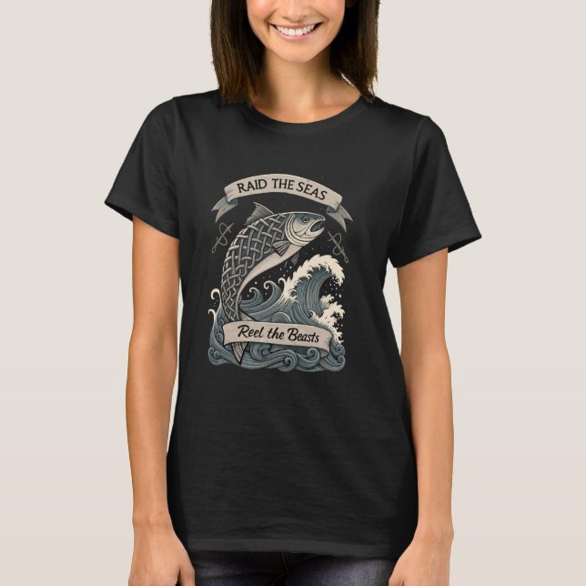 Runic Engraved Fisch u2013 Funny Nordic Viking Ang T-Shirt (Front)