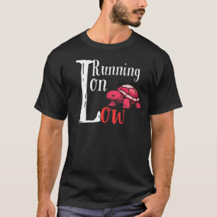 Running on Low Turtle Illustration – Calm Energy T-Shirt