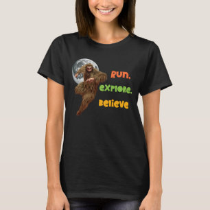 Running Sasquatch Adventure Believe Design T-Shirt