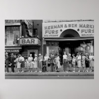 Rush Hour Bus Queue - Detroit 1942