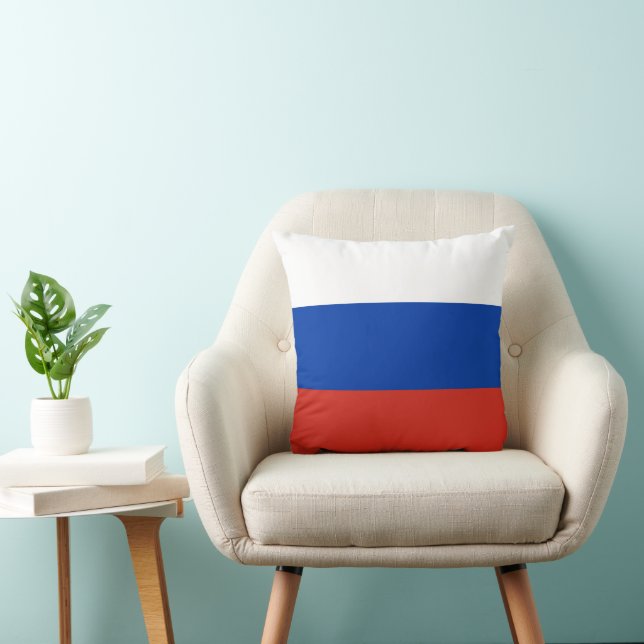 Russia flag throw pillow (Chair)