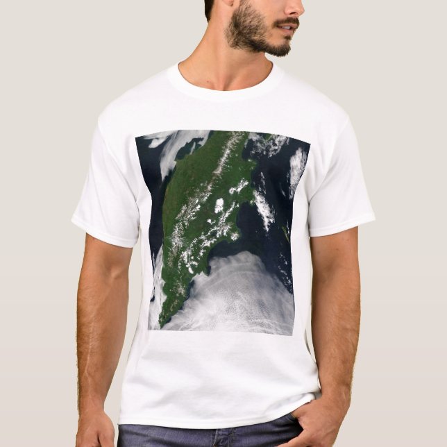 RussiaÃ¯Â¿Â½s Kamchatka Peninsula T-Shirt (Front)