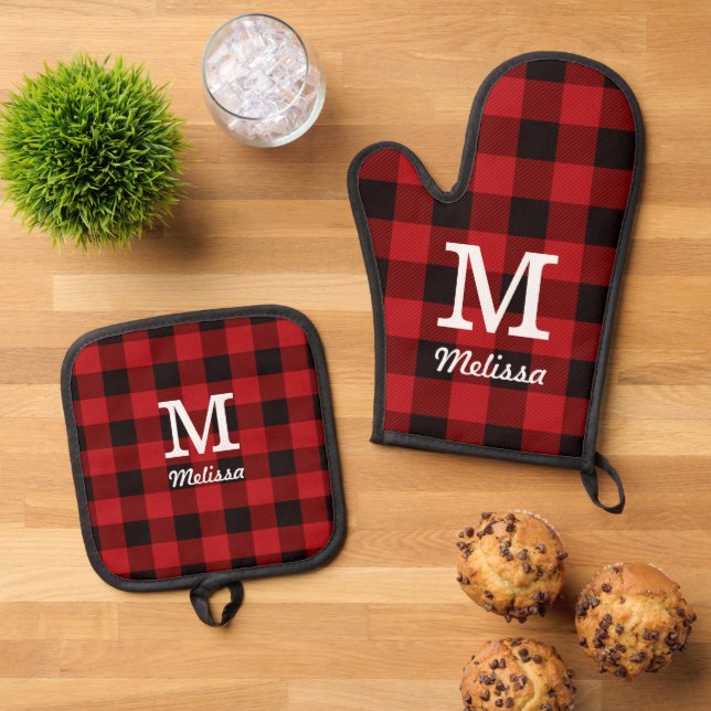 Rustic Christmas Red Buffalo Plaid Monogram  Oven Mitt & Pot Holder Set (Top Down)