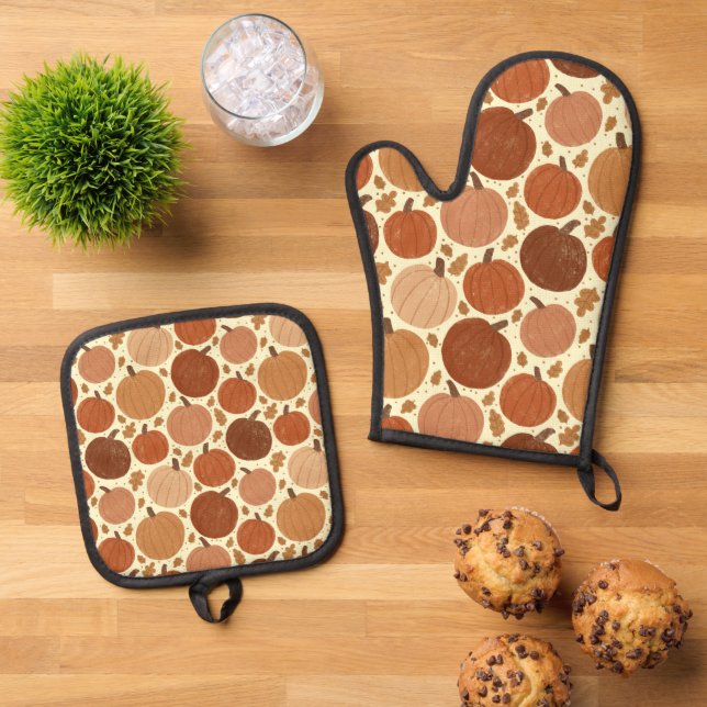 Rustic Fall Pumpkins Oven Mitt & Pot Holder Set (Top Down)