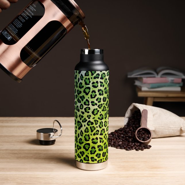Rustic Texture Leopard Print Green Water Bottle (Coffee)