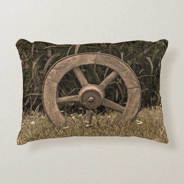 Rustic Wagon Wheel Accent Pillow (Front)