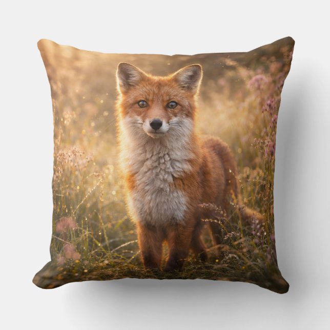 Rustic wildlife throw pillow (Front)