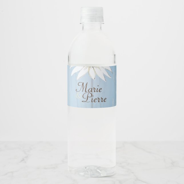 Rustic Wood and Daisies Water Bottle Label (Front)