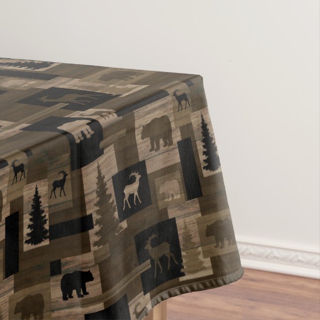 Rustic wood bear moose pattern cotton tablecloth (In Situ)