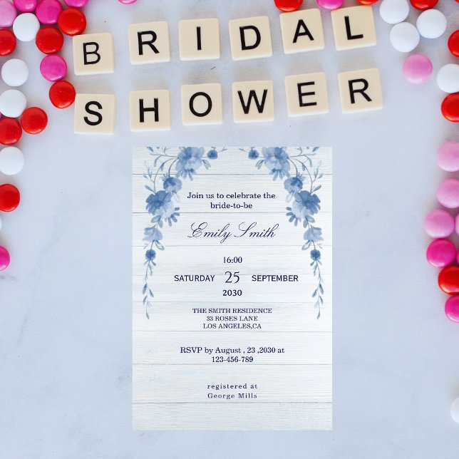 Rustic Wood Blue Floral  Bridal Shower Invitation (Créateur téléchargé)