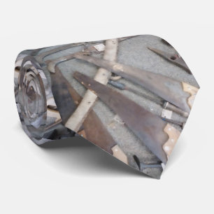 Rusty Tool Tie