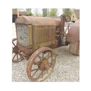Rusty vintage tractor notepad