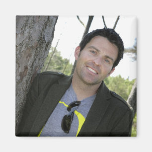 Ryan Kelly Music - Magnet - Valentine