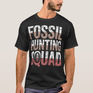 S2 Fossil Hunting Fossils Paleontology (29) T-Shirt