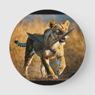 Sabre-Toothed Spotted Lioness Ambush – Predator vs Round Clock