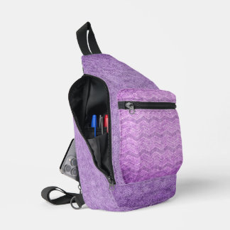 SAC À BANDOULIÈRE ANTIQUE PURPLE ZIG ZAG TEXTURE LOIN