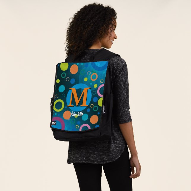Sac À Dos Cercles Spots Écriture Monogramme BLEU Personnalis (Porté)