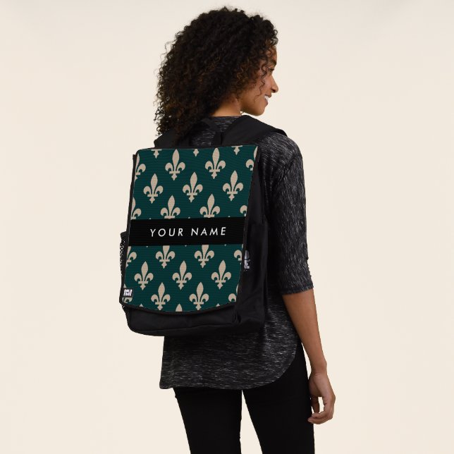 Sac À Dos Fleur de Lis, Beige sur Vert, Royal, Votre Nom (Porté)
