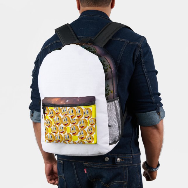 Sac À Dos Imprimé versatile backpack with a unique emoji pocket  (Insitu (Modèle))
