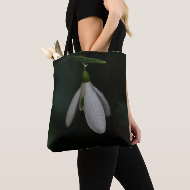 Sac à perce-neige (De près)