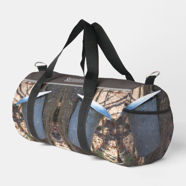 Sac à sirop d'érable sur la nature de l'arbre (Coin droit)