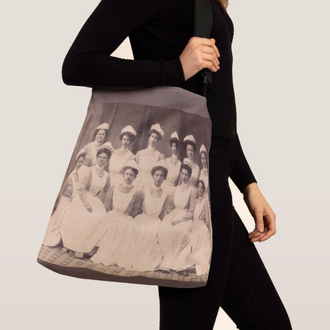 Sac Ajustable circa les diplômés 1914 d'école d'infirmières (De près)