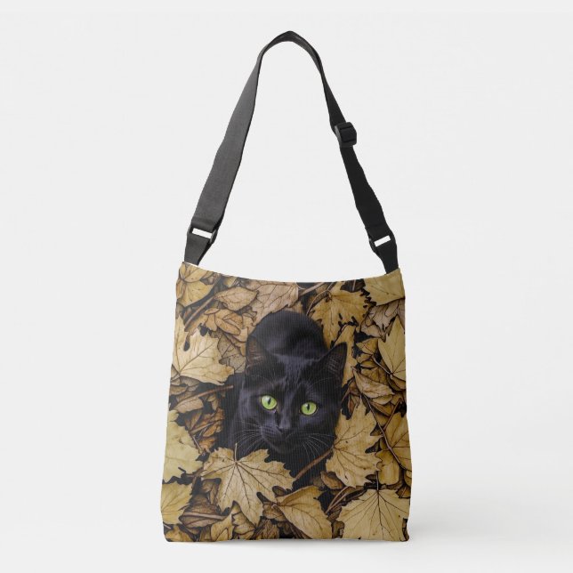 Sac Ajustable Un chat noir joue dans les feuilles d'automne (Devant)