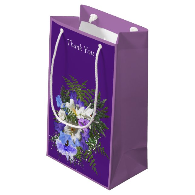 Sac cadeau Jacaranda Blooms & Lily Bouquet (Dos Angle)