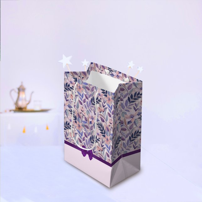 Sac cadeau motif de fleurs violettes (Créateur téléchargé)