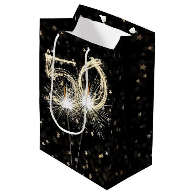 Sac Cadeau Moyen 50e anniversaire Sparklers en noir avec étoiles (Devant Angle)