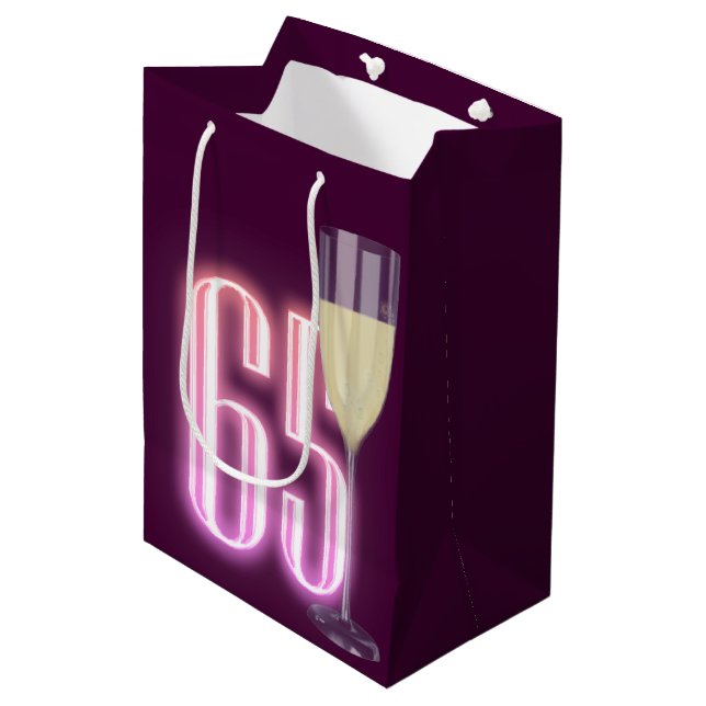 Sac Cadeau Moyen 65e anniversaire Neon signe avec vin (Devant Angle)