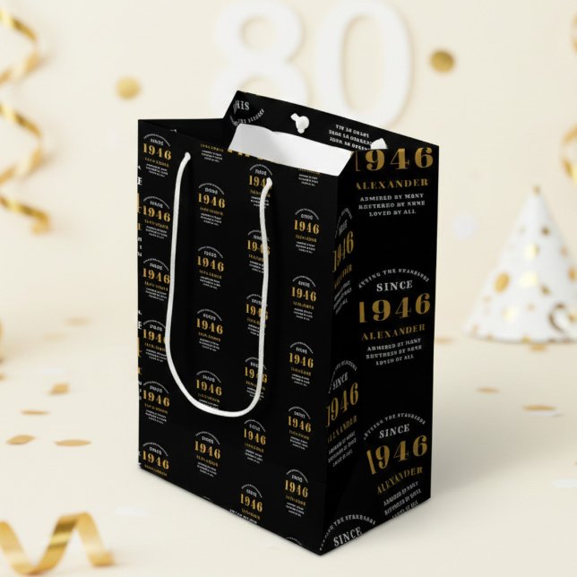 Sac Cadeau Moyen 80th Birthday 1946 Black Gold Chic Elegant (Born 1946 birthday gift bag. Background out of focus.)