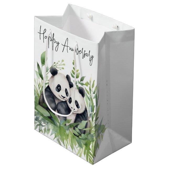 Sac Cadeau Moyen Anniversaire Des Ours De Panda En Feuille (Devant Angle)