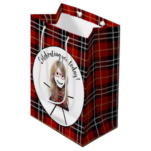 Sac Cadeau Moyen Anniversaire Stick Girl sur Tartan Plaid